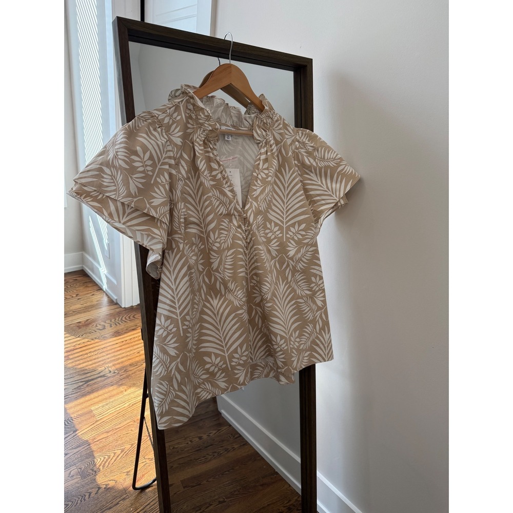 Crown & Ivy Plus Size 4X Tan Palm Print Ruffle Neck Flutter Sleeve Blouse NEW